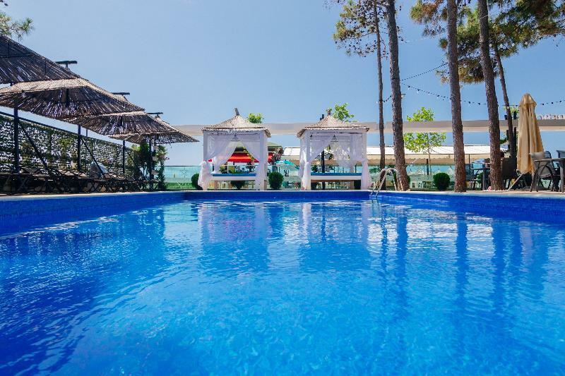 Akileda Hotel Durrës Exterior foto